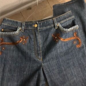 ST. JOHN SPORT W Embroidered Blue Jeans SIZE 10